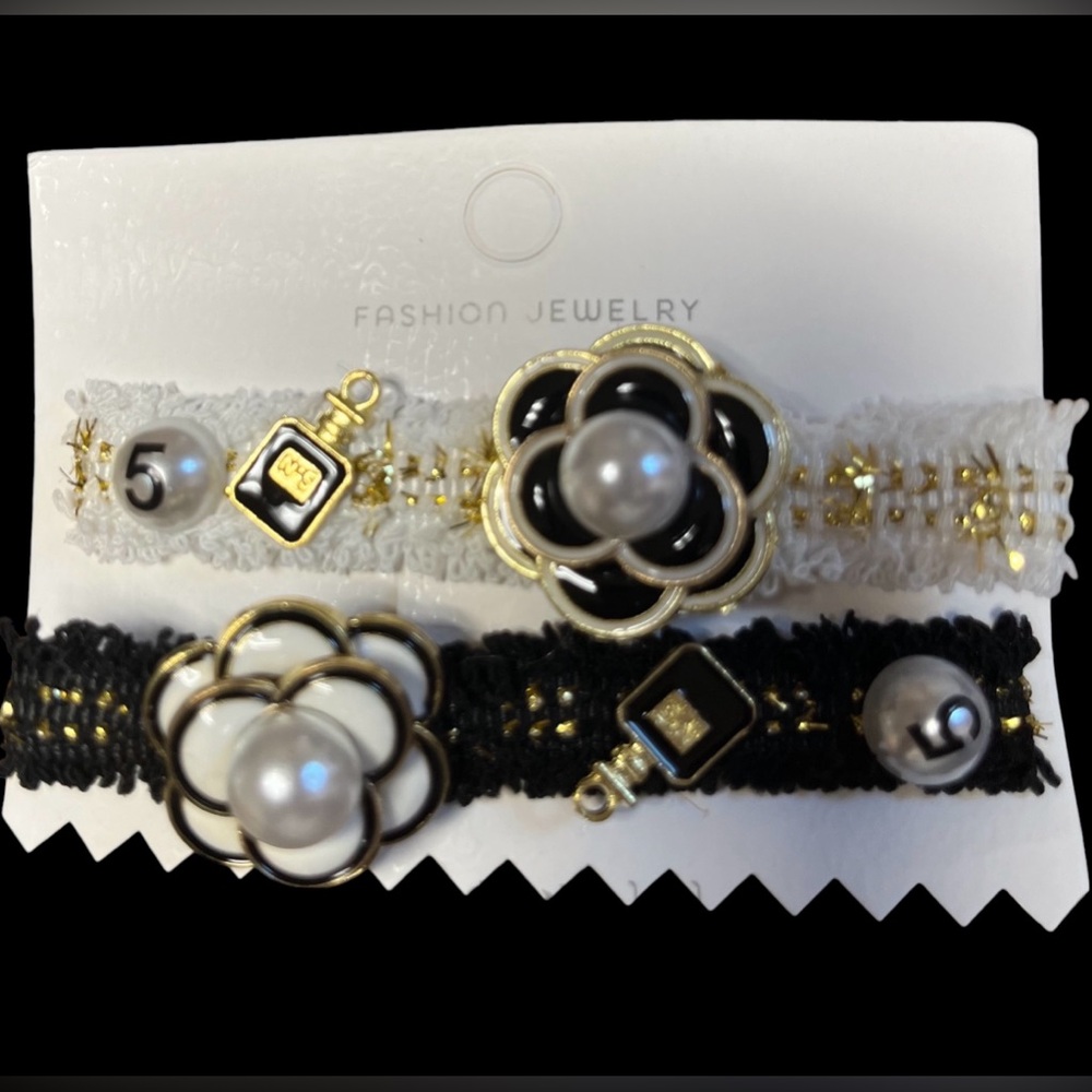 Hair Clips non-branded NWOT